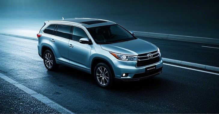 Toyota Highlander dashboard technology